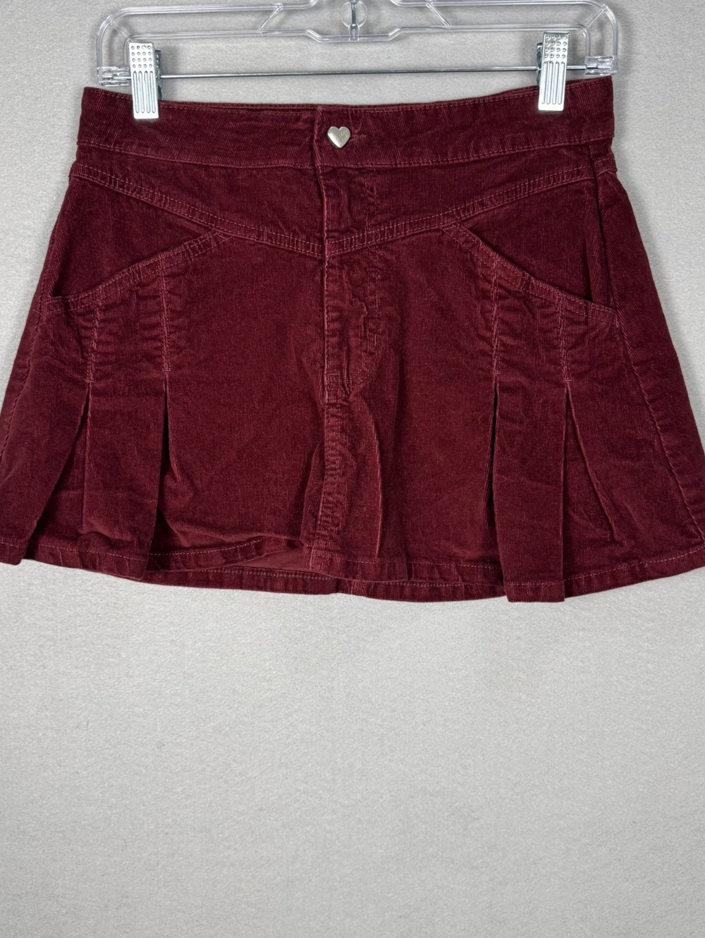 Celebrity Pink Women's Small Corduroy Mini Skirt Burgundy